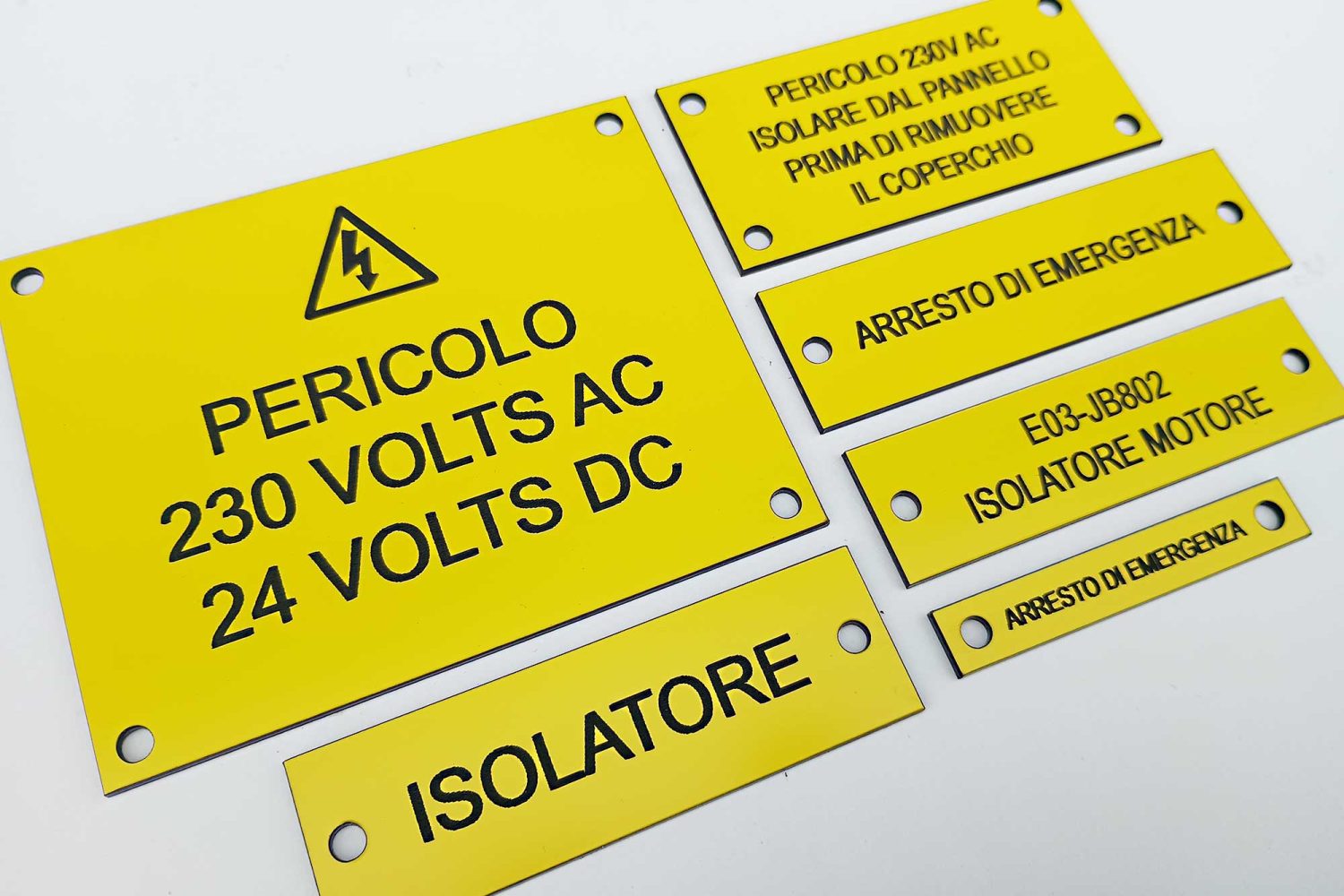 SAFE-MACHINE-OPERATION-LABELS---LAMINATE-ACRYLIC-WITH-SELF-ADHESIVE